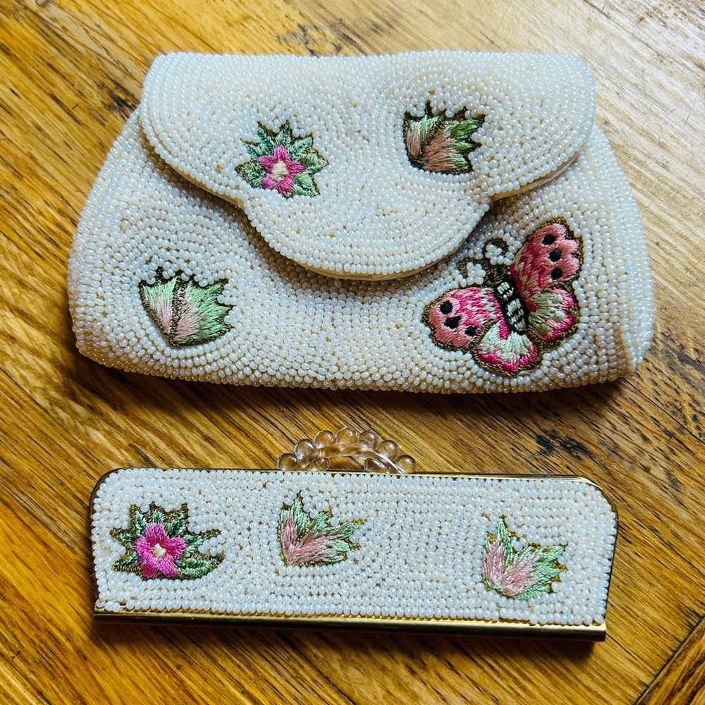 Beaded Clutch and Comb Set with Butterfly Floral Design
